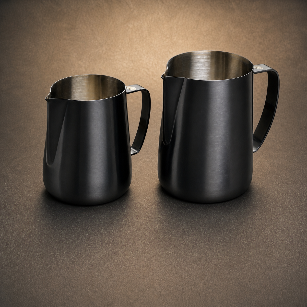 Ultra Sharp 2.0 Matte Black 350ml and 600ml pitchers only